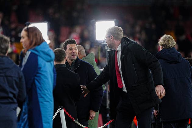 Michael Ballack und Per Mertesacker ENG, FC Arsenal vs. FC Bayern Muenchen, Fussball, UEFA Champions League, Spieltag 5, Spielzeit 2025 2026, 26.11.2025 ENG, FC Arsenal vs. FC Bayern Muenchen, Fussball, UEFA Champions League, Spieltag 5, Spielzeit 2025 2026, 26.11.2025 London Copyright: xEibner-Pressefoto MarcelxvonxFehrnx EP_MFN