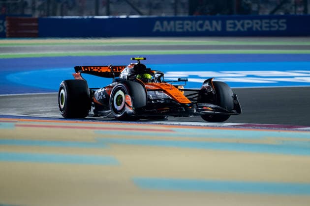 Lando Norris (McLaren Formula 1 Team, Großbritannien, 04) im MCL39, QTR, Formel 1 Weltmeisterschaft, Qatar Grand Prix, Lusail International Circuit, Freies Training, 28.11.2025 QTR, Formel 1 Weltmeisterschaft, Qatar Grand Prix, Lusail International Circuit, 28.11.2025 Lusail Copyright: xEibner-Pressefoto Memmlerx EP_MMR