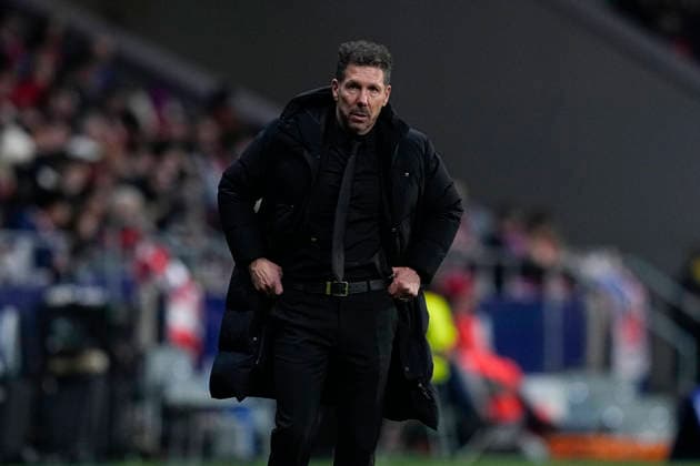 November 29, 2025, Madrid, Madrid, Spain: Diego Simeone, head coach of Atletico de Madrid, looks on during the Spanish League, LaLiga EA Sports, football match played between Atletico de Madrid and Real Oviedo at Riyadh Air Metropolitano stadium on November 29, 2025, in Madrid, Spain. Madrid Spain - ZUMAa181 20251129_zaa_a181_260 Copyright: xOscarxJ.xBarrosox