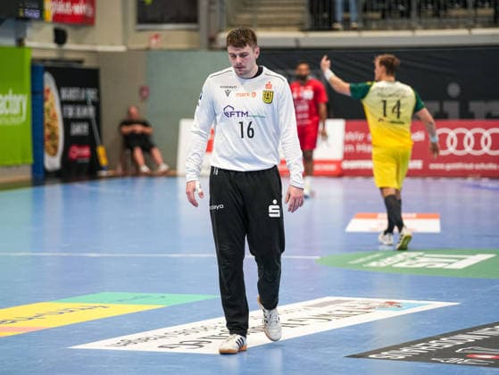 Pascal Bochmann (VfL Eintracht Hagen, 16) ist frustriert VfL Eintracht Hagen vs. SG BBM Bietigheim, Handball, 2. Bundesliga, 13. Spieltag, Saison 2025 2026, 29.11.2025 VfL Eintracht Hagen vs. SG BBM Bietigheim, Handball, 2. Bundesliga, 13. Spieltag, Saison 2025 2026, 29.11.2025 Hagen Copyright: xEibner-Pressefoto DamianxKruczynx EP_DKI