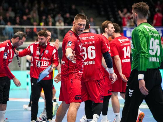 Fabian Wiederstein (SG BBM Bietigheim, 18) ist motiviert VfL Eintracht Hagen vs. SG BBM Bietigheim, Handball, 2. Bundesliga, 13. Spieltag, Saison 2025 2026, 29.11.2025 VfL Eintracht Hagen vs. SG BBM Bietigheim, Handball, 2. Bundesliga, 13. Spieltag, Saison 2025 2026, 29.11.2025 Hagen Copyright: xEibner-Pressefoto DamianxKruczynx EP_DKI