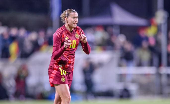 GER, Frankfurt, Deutschland vs Frankreich, Länderspielrunde, Fussball, FIFA, Spielzeit 2025 2026, U23, Stadion am Brentanobad, Gruppe A im Bild: Larissa Mühlhaus (Deutschland U23) erzielt das Tor zum 1:0, Jubel und Freude DFB DFL REGULATIONS PROHIBIT ANY USE OF PHOTOGRAPHS AS IMAGE SEQUENCES AND OR QUASI-VIDEO, 01.12.2025 Copyright: HMBxMedia HendrikxHamelau