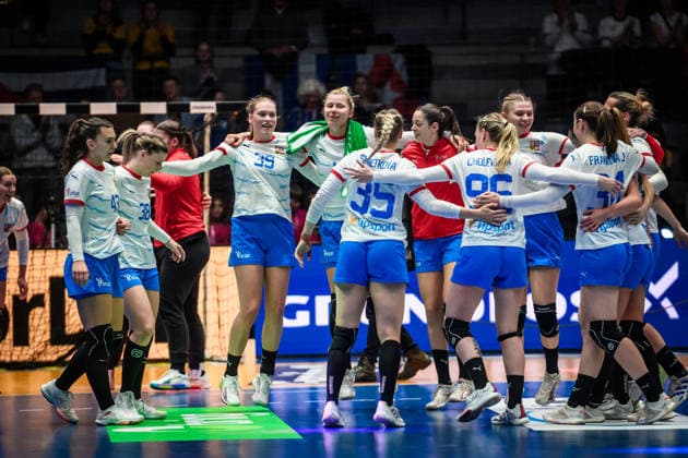 Jubel beim Tschechischen Team nach Sieg gegen Kuba GER, Tschechien - Kuba, Handball Weltmeisterschaft, Vorrunde, Gruppe G, 01.12.2025 GER, Tschechien - Kuba, Handball Weltmeisterschaft, Vorrunde, Gruppe G, 01.12.2025 Stuttgart Copyright: xSandyxDinkelackerx EP_SDR