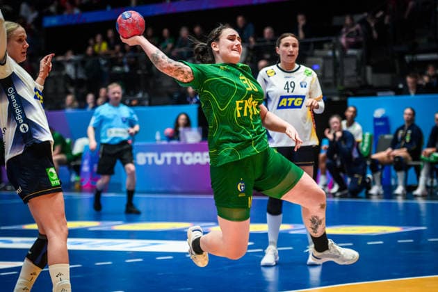 Marcela Santos Arounian (Brasilien, 36) GER, Schweden - Brasilien, Handball Weltmeisterschaft, Vorrunde, Gruppe G, 01.12.2025 GER, Schweden - Brasilien, Handball Weltmeisterschaft, Vorrunde, Gruppe G, 01.12.2025 Stuttgart Copyright: xSandyxDinkelackerx EP_SDR