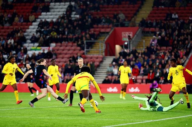 Lucia Kendall of England scores the opening goal. England Women v Ghana Women, International Friendly, Länderspiel, Nationalmannschaft Football, St Mary s Stadium, Southampton, UK - 02 Dec 2025Southampton St Mary s Stadium United Kingdom EDITORIAL USE ONLY No use with unauthorised audio, video, data, fixture lists, club league logos or live services. Online in-match use limited to 120 images, no video emulation. No use in betting, games or single club league player publications. Copyright: xJamesxMarsh Shutterstockx 16005561aa