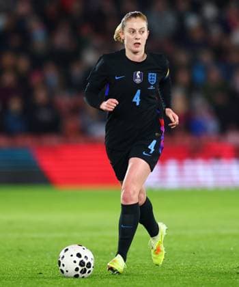Keira Walsh of England. England Women v Ghana Women, International Friendly, Länderspiel, Nationalmannschaft Football, St Mary s Stadium, Southampton, UK - 02 Dec 2025Southampton St Mary s Stadium United Kingdom EDITORIAL USE ONLY No use with unauthorised audio, video, data, fixture lists, club league logos or live services. Online in-match use limited to 120 images, no video emulation. No use in betting, games or single club league player publications. Copyright: xJamesxMarsh Shutterstockx 16005561be