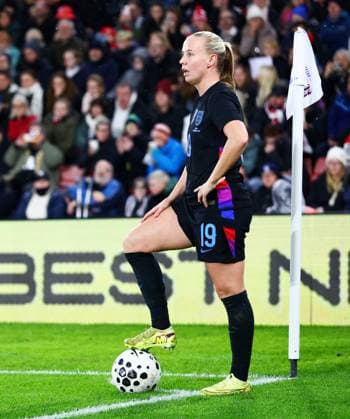 Beth Mead of England. England Women v Ghana Women, International Friendly, Länderspiel, Nationalmannschaft Football, St Mary s Stadium, Southampton, UK - 02 Dec 2025Southampton St Mary s Stadium United Kingdom EDITORIAL USE ONLY No use with unauthorised audio, video, data, fixture lists, club league logos or live services. Online in-match use limited to 120 images, no video emulation. No use in betting, games or single club league player publications. Copyright: xJamesxMarsh Shutterstockx 16005561ci
