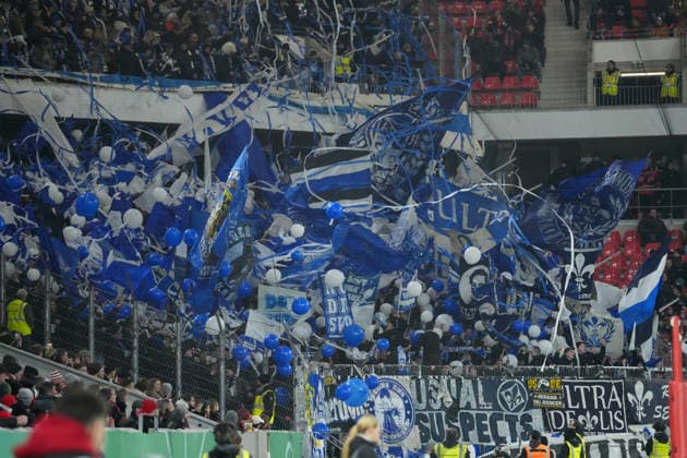 Choreografie der Fans, Ultras, Banner, Fahnen, Schal, Tribüne, Choreographie , Fußball, Achtelfinale, DFB Pokal, 2025 26, SC Freiburg vs. SV Darmstadt 98, 03.12.2025, Europa-Park Stadion, Freiburg, Deutschland DFB REGULATIONS PROHIBIT ANY USE OF PHOTOGRAPHS AS IMAGE SEQUENCES AND OR QUASI-VIDEO. Freiburg Europa-Park Stadion Baden-Württemberg Deutschland Copyright: xArnexAmbergx