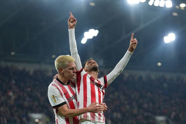 Matthias Ginter (SC Freiburg, 28), Vincenzo Grifo (SC Freiburg, 32) Torjubel, Emotionen, Torschuss, Abschluss, Torerfolg, Tor, Treffer , Fußball, Achtelfinale, DFB Pokal, 2025 26, SC Freiburg vs. SV Darmstadt 98, 03.12.2025, Europa-Park Stadion, Freiburg, Deutschland DFB REGULATIONS PROHIBIT ANY USE OF PHOTOGRAPHS AS IMAGE SEQUENCES AND OR QUASI-VIDEO. Freiburg Europa-Park Stadion Baden-Württemberg Deutschland Copyright: xArnexAmbergx