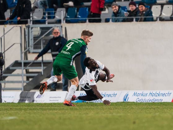 Robert Nnaji (SG Wattenscheid 09, 08) wird von Niklas Barthel (FC Guetersloh, 04) gefoult SG Wattenscheid 09 vs. FC Guetersloh, Fussball, Landespokal Westfalen, Viertelfinale, Saison 2025 2026, 03.12.2025 SG Wattenscheid 09 vs. FC Guetersloh, Fussball, Landespokal Westfalen, Viertelfinale, Saison 2025 2026, 03.12.2025 Wattenscheid Copyright: xEibner-Pressefoto DamianxKruczynx EP_DKI