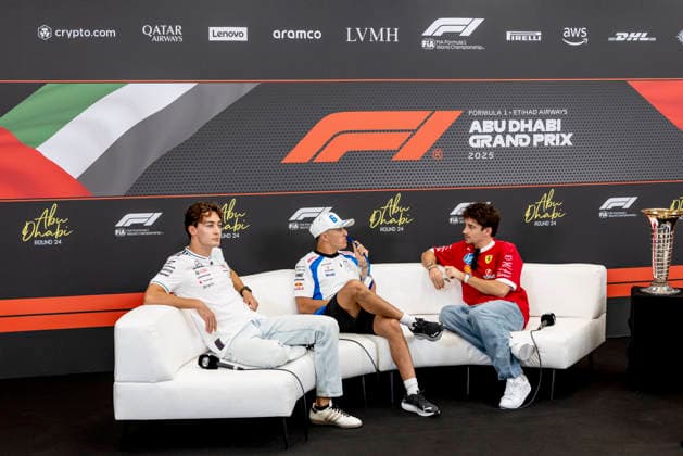 Formula 1 Etihad Airways Abu Dhabi Grand Prix 2025 Alexis Perrin OVERTAKE MAXPPP - Abu Dhabi 04 12 2025 06 HADJAR Isack (fra), Visa Cash APP Racing Bulls, portrait, 16 LECLERC Charles (mon), Scuderia Ferrari HP, portrait, 63 RUSSELL George (gbr), Mercedes AMG Petronas, portrait press conference, PK, Pressekonferenz at the Formula 1 Etihad Airways Abu Dhabi Grand Prix 2025, the 24th round of the 2025 FIA Formula 1 World Championship, WM, Weltmeisterschaft at Yas Marina Circuit in Abu Dhabi, United Arab Emirates, from 4 to 7 December 2025 Abu Dhabi Yas Marina Circuit United Arab Emirates Copyright: xOVERTAKE MAXPPPxAlexisxPerrinx OVT202512041022 OVT202512041022