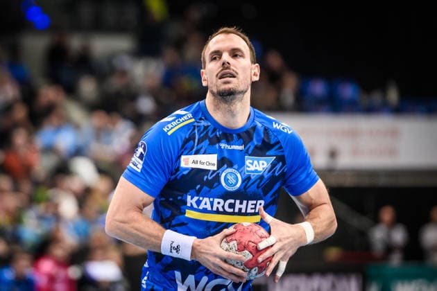 Kai Haefner (TVB Stuttgart, 34) - Volle Konzentration, Fokus bei Sieben-Meter GER, TVB 1898 Stuttgart - HSG Wetzlar, DAIKIN HBL, Handball, Bundesliga, 11. Spieltag, Spielzeit 2025 2026, 04.12.2025 GER, TVB 1898 Stuttgart - HSG Wetzlar, DAIKIN HBL, Handball, Bundesliga, 11. Spieltag, Spielzeit 2025 2026, 04.12.2025 Stuttgart Copyright: xSandyxDinkelackerx EP_SDR