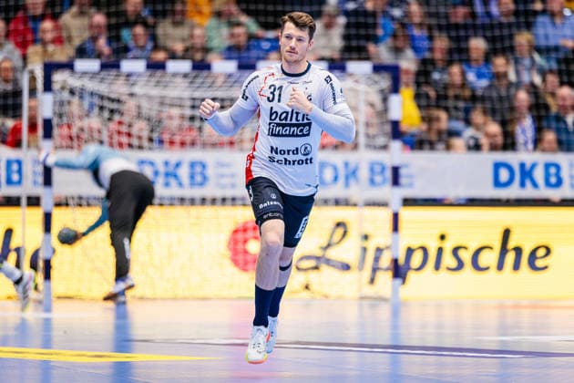 Emil Jakobsen (SG Flensburg-Handewitt, 31) jubelt nach Torerfolg Tor GER, TBV Lemgo Lippe vs. SG Flensburg-Handewitt, Handball, 1. Bundesliga, 15. Spieltag, Spielzeit 2025 2026, 04.12.2025 GER, TBV Lemgo Lippe vs. SG Flensburg-Handewitt, Handball, 1. Bundesliga, 15. Spieltag, Spielzeit 2025 2026, 04.12.2025 Lemgo Copyright: xEibner-Pressefoto JanxRollingerx EP_JSK