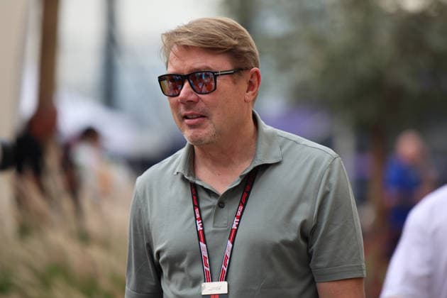 Mika Hakkinen, ARE, Formel 1 Weltmeisterschaft, Abu Dhabi Grand Prix, Yas Marina Circuit, Friday, 05.12.2025 ARE, Formel 1 Weltmeisterschaft, Abu Dhabi Grand Prix, Vereinigte Arabische Emirate, Yas Marina Circuit, 05.12.2025 Abu Dhabi Copyright: xEibner-Pressefoto AnnikaxGrafx EP_AGF