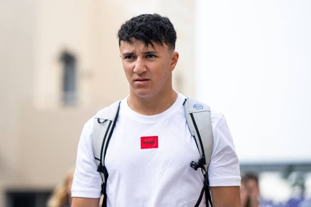 Isack Hadjar (Visa Cash App Racing Bulls F1 Team, Frankreich, 06), UAE, Formel 1 Weltmeisterschaft, Abu Dhabi Grand Prix, Yas Marina Circuit, Freies Training, 05.12.2025 UAE, Formel 1 Weltmeisterschaft, Abu Dhabi Grand Prix, Yas Marina Circuit, Freies Training, 05.12.2025 Yas Marina Island Copyright: xEibner-Pressefoto Memmlerx EP_MMR