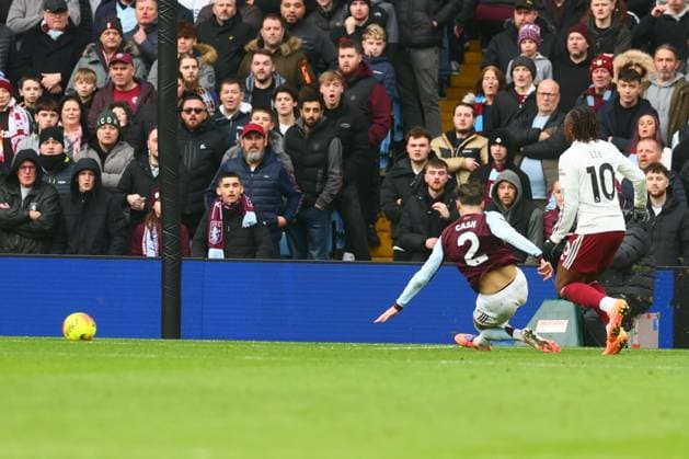 Matty Cash of Aston Villa scores to make it 1-0 Aston Villa v Arsenal, Premier League, Football, Villa Park, Birmingham, UK - 06 Dec 2025Birmingham Villa Park United Kingdom EDITORIAL USE ONLY No use with unauthorised audio, video, data, fixture lists, club league logos or live services. Online in-match use limited to 120 images, no video emulation. No use in betting, games or single club league player publications. Copyright: xPaulxCurrie Shutterstockx 16009134aa