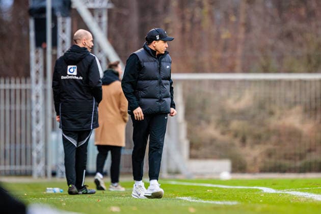 Samir Ferchichi (TSV Havelse 1912, Cheftrainer) GER, TSV Havelse 1912 vs. SC Verl, Fussball, 3. Liga, 17. Spieltag, Spielzeit 2025 2026, 06.12.2025 DFL Regulations prohibit any use of photographers as image sequences and or quasi-video. GER, TSV Havelse 1912 vs. SC Verl, Fussball, 3. Liga, 17. Spieltag, Spielzeit 2025 2026, 06.12.2025 Hannover Copyright: xEibner-Pressefoto JanxRollingerx EP_JSK