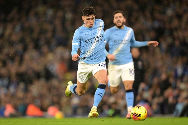Phil Foden of Manchester City Manchester City v Sunderland, Premier League, Football, Etihad Stadium, Manchester, UK - 06 Dec 2025Manchester Etihad Stadium United Kingdom EDITORIAL USE ONLY No use with unauthorised audio, video, data, fixture lists, club league logos or live services. Online in-match use limited to 120 images, no video emulation. No use in betting, games or single club league player publications. Copyright: xGreigxCowie Shutterstockx 16009223ad