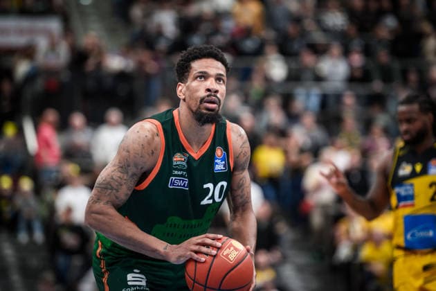 Urald King (VET-CONCEPT Gladiators Trier, 20) GER, MHP Riesen Ludwigsburg - VET-CONCEPT Gladiators Trier, easycredit BBL, Basketball, Bundesliga, 9. Spieltag, Spielzeit 2025 2026, 06.12.2025 GER, MHP Riesen Ludwigsburg - VET-CONCEPT Gladiators Trier, easycredit BBL, Basketball, Bundesliga, 9. Spieltag, Spielzeit 2025 2026, 06.12.2025 Ludwigsburg Copyright: xSandyxDinkelackerx EP_SDR