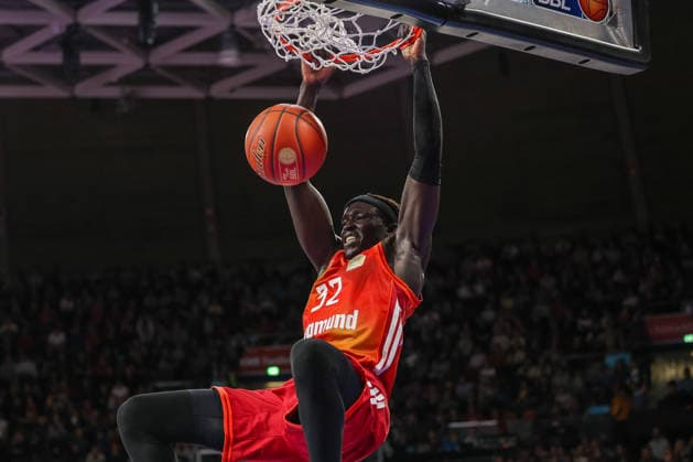Dunk Wenyen Gabriel (FC Bayern Basketball, 32), GER, FC Bayern Basketball vs. SYNTAINICS MBC, Basketball, easycredit Basketball Bundesliga, 9. Spieltag, Saison 2025 2026, 07.12.2025, GER, FC Bayern Basketball vs. SYNTAINICS MBC, Basketball, easycredit Basketball Bundesliga, 9. Spieltag, Saison 2025 2026, 07.12.2025 Muenchen Copyright: xEibner-Pressefoto JennixMaulx EP_JML