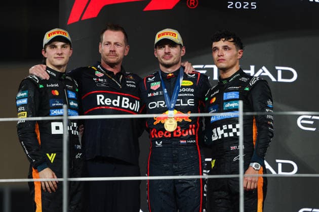 F1 - ABU DHABI GRAND PRIX 2025 podium VERSTAPPEN Max (ned), Red Bull Racing RB21, PIASTRI Oscar (aus), McLaren F1 Team MCL39, NORRIS Lando (gbr), McLaren F1 Team MCL39, portrait during the 2025 Formula 1 Abu Dhabi Grand Prix, 24th round of the 2025 FIA Formula One World Championship, WM, Weltmeisterschaft from December 05 to 07, 2025 on the Yas Marina Circuit, in Abu Dhabi, United Arab Emirates - Abu DhabiUnited Arab Emirates Copyright: xANTONINxVINCENTx