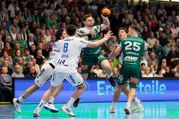 David SCHMIDT (FRISCH AUF! Goeppingen, 77) GER, FRISCH AUF! Goeppingen vs. TBV Lemgo, Handball, Bundesliga, 16. Spieltag, Spielzeit 2025 2026, 10.12.2025, GER, FRISCH AUF! Goeppingen vs. TBV Lemgo, Handball, Bundesliga, 16. Spieltag, Spielzeit 2025 2026, 10.12.2025, Goeppingen Copyright: xEibnerxPressefoto OliverxSchmidtx EP_OST