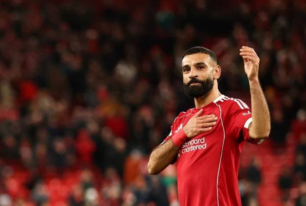 Mohamed Salah of Liverpool applauds the fans after the match. Liverpool v Brighton and Hove Albion, Premier League, Football, Anfield, Liverpool, UK - 13 Dec 2025Liverpool Anfield United Kingdom EDITORIAL USE ONLY No use with unauthorised audio, video, data, fixture lists, club league logos or live services. Online in-match use limited to 120 images, no video emulation. No use in betting, games or single club league player publications. Copyright: xRyanxBrowne Shutterstockx 16081506eg