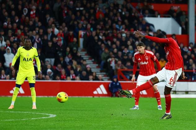 Ibrahim Sangare of Nottingham Forest scores a goal to make it 3-0 Nottingham Forest v Tottenham Hotspur, Premier League, Football, City Ground, Nottingham, UK - 14 Dec 2025Nottingham City Ground United Kingdom EDITORIAL USE ONLY No use with unauthorised audio, video, data, fixture lists, club league logos or live services. Online in-match use limited to 120 images, no video emulation. No use in betting, games or single club league player publications. Copyright: xMattxWest Shutterstockx 16081575ay