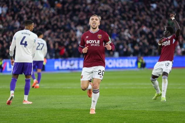Jarrod Bowen of West Ham celebrates after scoring a goal but is later disallowed for offside by VAR West Ham United v Aston Villa, Football, Premier League, London Stadium, London, UK, 14 12 25 EDITORIAL USE ONLY No use with unauthorised audio, video, data, fixture lists (outside the EU), club league logos or live services. Online in-match use limited to 45 images (+15 in extra time). No use to emulate moving images. No use in betting, games or Copyright: xAnthonyxHanc Shutterstockx 16104760bp