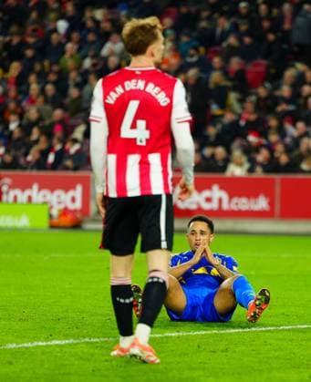 Noah Okafor of Leeds United rues a missed chance Brentford v Leeds United, Premier League, Football, Gtech Community Stadium, London, UK - 14 Dec 2025London Gtech Community Stadium United Kingdom EDITORIAL USE ONLY No use with unauthorised audio, video, data, fixture lists, club league logos or live services. Online in-match use limited to 120 images, no video emulation. No use in betting, games or single club league player publications. Copyright: xJavierxGarcia Shutterstockx 16081652r
