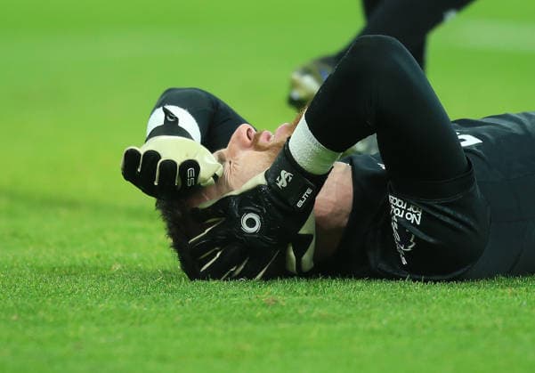 Josà Sa, goalkeeper of Wolverhampton Wanderers reacts after clashing with Kevin Schade of Brentford. Wolverhampton Wanderers v Brentford, Premier League, Football, Molineux, Wolverhampton, UK - 20 Dec 2025Wolverhampton Molineux United Kingdom EDITORIAL USE ONLY No use with unauthorised audio, video, data, fixture lists, club league logos or live services. Online in-match use limited to 120 images, no video emulation. No use in betting, games or single club league player publications. Copyright: xLindseyxParnaby Shutterstockx 16148976at