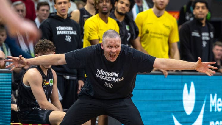 Henrik Sonko (Tigers Tuebingen, Head Coach) GER, BBC Bayreuth vs. Tigers Tuebingen, Basketball, BARMER 2. Bundesliga Bundesliga, Pro A, Saison 2025 2026, 13. Spieltag, 20.12.2025 GER, BBC Bayreuth vs. Tigers Tuebingen, Basketball, BARMER 2. Bundesliga Bundesliga, Pro A, Saison 2025 2026, 13. Spieltag, 20.12.2025 Bayreuth Copyright: xEibner-Pressefoto ArdanxFuessmanx EP_AFN