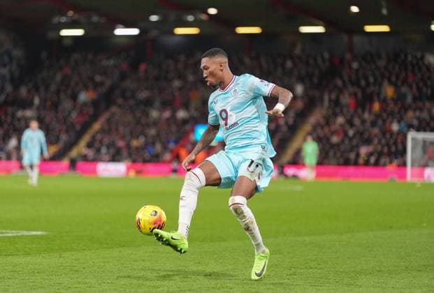 Jaidon Anthony of Burnley AFC Bournemouth v Burnley, Premier League, Football, Vitality Stadium, Bournemouth, UK - 20 Dec 2025Bournemouth Vitality Stadium United Kingdom EDITORIAL USE ONLY No use with unauthorised audio, video, data, fixture lists, club league logos or live services. Online in-match use limited to 120 images, no video emulation. No use in betting, games or single club league player publications. Copyright: xSeanxRyan Shutterstockx 16148920bq