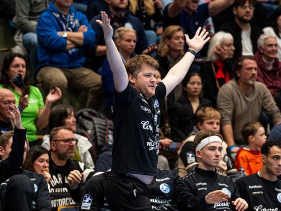 Markus Puetz (Bergischer HC, Trainer) versteht die Entscheidung der Schiedsrichter Thorsten Kuschel (Schiedsrichter) und Thomas Kern (Schiedsrichter) Bergischer HC vs. TBV Lemgo Lippe, Handball, 1. Bundesliga, 18. Spieltag, Saison 2025 2026, 20.12.2025 Bergischer HC vs. TBV Lemgo Lippe, Handball, 1. Bundesliga, 18. Spieltag, Saison 2025 2026, 20.12.2025 Wuppertal Copyright: xEibner-Pressefoto DamianxKruczynx EP_DKI