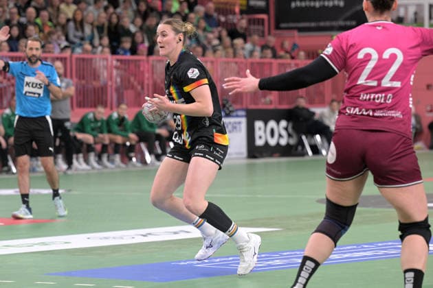 Paulina Golla (VfL Oldenburg, 29) TusSies Metzingen vs. VfL Oldenburg, Handball, Alsco HBF, 11.Ligaspieltag, Saison 2025 2026, 21.12.2025 TusSies Metzingen vs. VfL Oldenburg, Handball, Alsco HBF, 11.Ligaspieltag, Saison 2025 2026, 21.12.2025 Tuebingen Copyright: xEibner-Pressefoto TobiasxBaurx EP_TBR