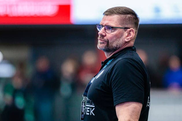 Aaron Ziercke (GWD Minden, Trainer) GER, GWD Minden vs. Fuechse Berlin, Handball, 1. Bundesliga, 18. Spieltag, Spielzeit 2025 2026, 21.12.2025 GER, GWD Minden vs. Fuechse Berlin, Handball, 1. Bundesliga, 18. Spieltag, Spielzeit 2025 2026, 21.12.2025 Luebbecke Copyright: xEibner-Pressefoto JanxRollingerx EP_JSK