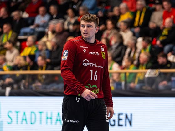 Pascal Bochmann (VfL Eintracht Hagen, 16) ist frustriert VfL Eintracht Hagen vs. 1. VfL Potsdam, Handball, 2. Bundesliga, 17. Spieltag, Saison 2025 2026, 26.12.2025 VfL Eintracht Hagen vs. 1. VfL Potsdam, Handball, 2. Bundesliga, 17. Spieltag, Saison 2025 2026, 26.12.2025 Hagen Copyright: xEibner-Pressefoto DamianxKruczynx EP_DKI
