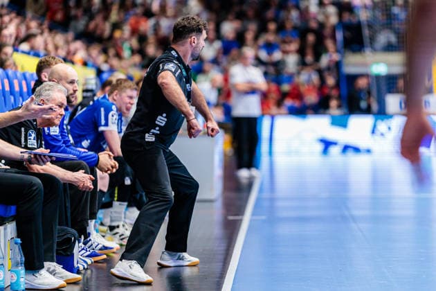 Florian Kehrmann (TBV Lemgo Lippe, Trainer) gestikuliert GER, TBV Lemgo Lippe vs. HSG Wetzlar, Handball, 1. Bundesliga, 19. Spieltag, Spielzeit 2025 2026, 26.12.2025 GER, TBV Lemgo Lippe vs. HSG Wetzlar, Handball, 1. Bundesliga, 19. Spieltag, Spielzeit 2025 2026, 26.12.2025 Lemgo Copyright: xEibner-Pressefoto JanxRollingerx EP_JSK