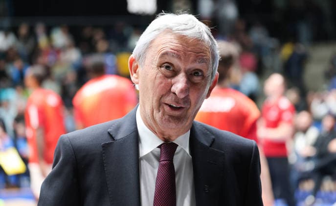Neuer Bayern-Coach: Svetislav Pesic, GER, Frankfurt Skyliners vs. FC Bayern Muenchen, Basketball-Bundesliga, easyCredit BBL, 12. Spieltag, Saison 2025-26, 26.12.2025, GER, Frankfurt Skyliners vs. FC Bayern Muenchen, Basketball-Bundesliga, easyCredit BBL, 12. Spieltag, Saison 2025-26, 26.12.2025, Koeln Copyright: xEibner-Pressefoto JoergxNiebergax EP_JNL