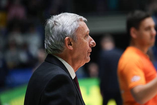 Neuer Bayern-Coach: Svetislav Pesic, GER, Frankfurt Skyliners vs. FC Bayern Muenchen, Basketball-Bundesliga, easyCredit BBL, 12. Spieltag, Saison 2025-26, 26.12.2025, GER, Frankfurt Skyliners vs. FC Bayern Muenchen, Basketball-Bundesliga, easyCredit BBL, 12. Spieltag, Saison 2025-26, 26.12.2025, Koeln Copyright: xEibner-Pressefoto JoergxNiebergax EP_JNL