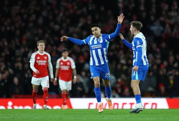 Diego Gomez of Brighton & Hove Albion celebrates scoring their sides first goal Arsenal v Brighton and Hove Albion, Premier League, Football, Emirates Stadium, London, UK - 27 Dec 2025London Emirates Stadium United Kingdom EDITORIAL USE ONLY No use with unauthorised audio, video, data, fixture lists, club league logos or live services. Online in-match use limited to 120 images, no video emulation. No use in betting, games or single club league player publications. Copyright: xMichaelxZemanek Shutterstockx 16213159t