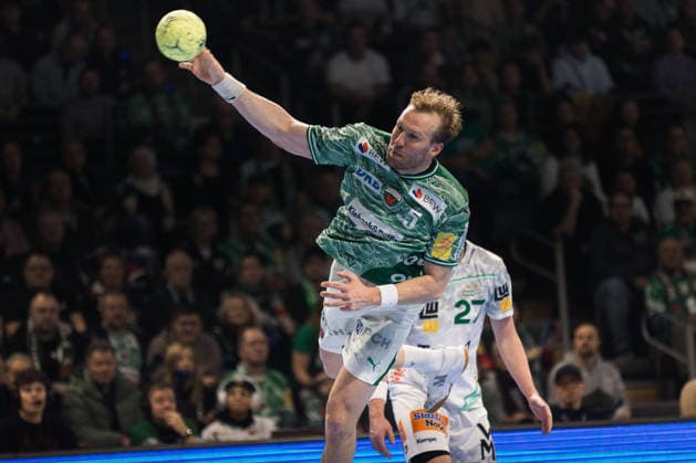 Max DARJ (Fuechse Berlin, 05) erzielt ein Tor, Aktion, Torwurf GER, Fuechse Berlin vs. FRISCH AUF! Goeppingen, Handball, Bundesliga, 19. Spieltag, Spielzeit 2025 2026, 27.12.2025, GER, Fuechse Berlin vs. FRISCH AUF! Goeppingen, Handball, Bundesliga, 19. Spieltag, Spielzeit 2025 2026, 27.12.2025, Berlin Copyright: xEibnerxPressefoto OliverxSchmidtx EP_OST