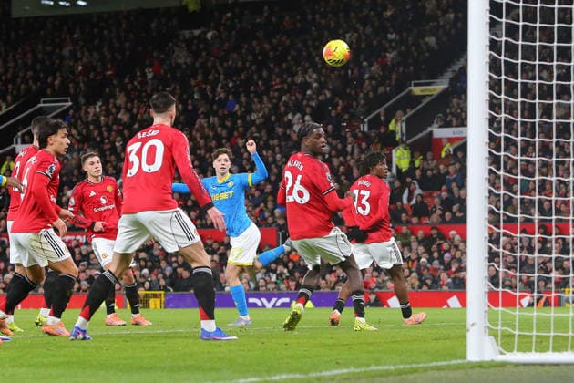 Ladislav Krejci of Wolves scores their sides first goal Manchester United, ManU v Wolverhampton Wanderers, Premier League, Football, Old Trafford, Manchester, UK - 30 Dec 2025Manchester Old Trafford United Kingdom EDITORIAL USE ONLY No use with unauthorised audio, video, data, fixture lists, club league logos or live services. Online in-match use limited to 120 images, no video emulation. No use in betting, games or single club league player publications. Copyright: xPhilxOldham Shutterstockx 16216223an