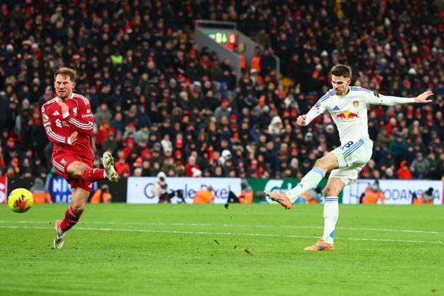 Anton Levi Stach of Leeds United shoots at goal Liverpool v Leeds United, Premier League, Football, Anfield, Liverpool, UK - 01 Jan 2026Liverpool Anfield United Kingdom EDITORIAL USE ONLY No use with unauthorised audio, video, data, fixture lists, club league logos or live services. Online in-match use limited to 120 images, no video emulation. No use in betting, games or single club league player publications. Copyright: xPaulxCurrie Shutterstockx 16216359cf