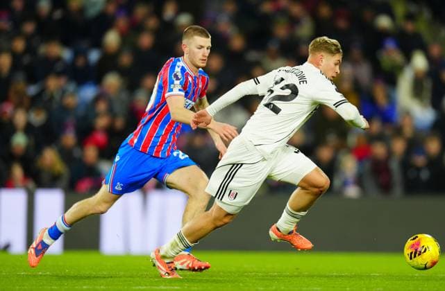 Adam Wharton of Crystal Palace chases Emile Smith Rowe of Fulham Crystal Palace v Fulham, Premier League, Football, Selhurst Park, London, UK - 01 Jan 2026London Selhurst Park United Kingdom EDITORIAL USE ONLY No use with unauthorised audio, video, data, fixture lists, club league logos or live services. Online in-match use limited to 120 images, no video emulation. No use in betting, games or single club league player publications. Copyright: xJavierxGarcia Shutterstockx 16216356dh