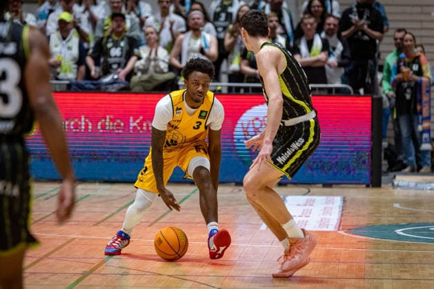 Charles Tyorne Harris Jr. (Bozic Estriche Knights Kirchheim, 03) GER, Bozic Estriche Knights Kirchheim vs. BBC Bayreuth, BARMER 2. Basketball Bundesliga, 16. Spieltag, Saison 2025 2026, 03.01.2026 GER, Bozic Estriche Knights Kirchheim vs. BBC Bayreuth, BARMER 2. Basketball Bundesliga, 16. Spieltag, Saison 2025 2026, 03.01.2026 Kirchheim an der Teck Copyright: xEibner-Pressefoto NinaxSanderx EP_NSR