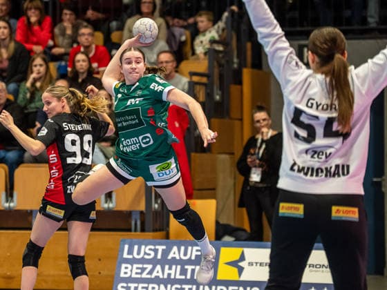Lea Watzl (Frisch Auf Frauen, 07) von aussen, BSV Sachsen Zwickau vs. Frisch Auf Goeppingen, Handball, 1. Bundesliga, Spielzeit 2025 2026, 03.01.2026 BSV Sachsen Zwickau vs. Frisch Auf Goeppingen, Handball, 1. Bundesliga, Spielzeit 2025 2026, 03.01.2026 Zwickau Copyright: xMichaelxSchmidt Eibner-Pressefotx EP_MST