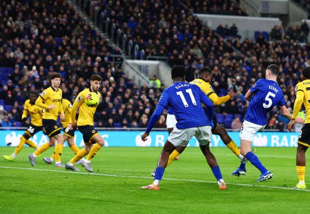 Michael Keane of Everton scores the opening goal Everton v Wolverhampton Wanderers, Premier League, Football, Hill Dickinson Stadium, Liverpool, UK - 07 Jan 2026Liverpool Hill Dickinson Stadium United Kingdom EDITORIAL USE ONLY No use with unauthorised audio, video, data, fixture lists, club league logos or live services. Online in-match use limited to 120 images, no video emulation. No use in betting, games or single club league player publications. Copyright: xMattxWest Shutterstockx 16232881l