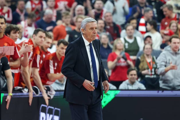 Svetislav Pesic (FC Bayern Basketball, Chef-Trainer), GER, FC Bayern Basketball vs. Kosner Baskonia Vitoria-Gasteiz, Basketball, Euroleague, 20. Spieltag, Saison 2025 2026, 07.01.2026, GER, FC Bayern Basketball vs. Kosner Baskonia Vitoria-Gasteiz, Basketball, Euroleague, 20. Spieltag, Saison 2025 2026, 07.01.2026 Muenchen Copyright: xEibner-Pressefoto JennixMaulx EP_JML