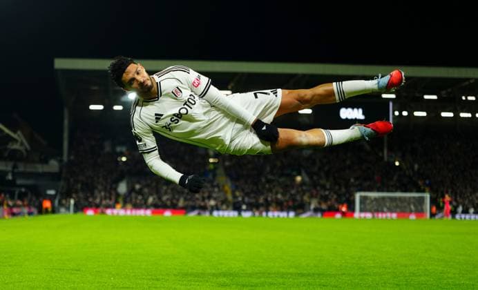 Raul Jimenez of Fulham celebrates scoring the opening goal Fulham v Chelsea, Premier League, Football, Craven Cottage, London, UK - 07 Jan 2026London Craven Cottage United Kingdom EDITORIAL USE ONLY No use with unauthorised audio, video, data, fixture lists, club league logos or live services. Online in-match use limited to 120 images, no video emulation. No use in betting, games or single club league player publications. Copyright: xJavierxGarcia Shutterstockx 16232886aw